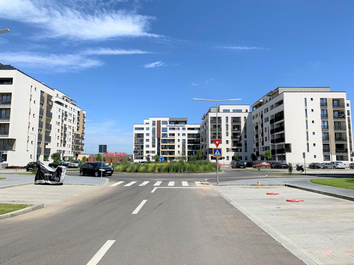 Bwa Zen Appartamento Braşov Esterno foto